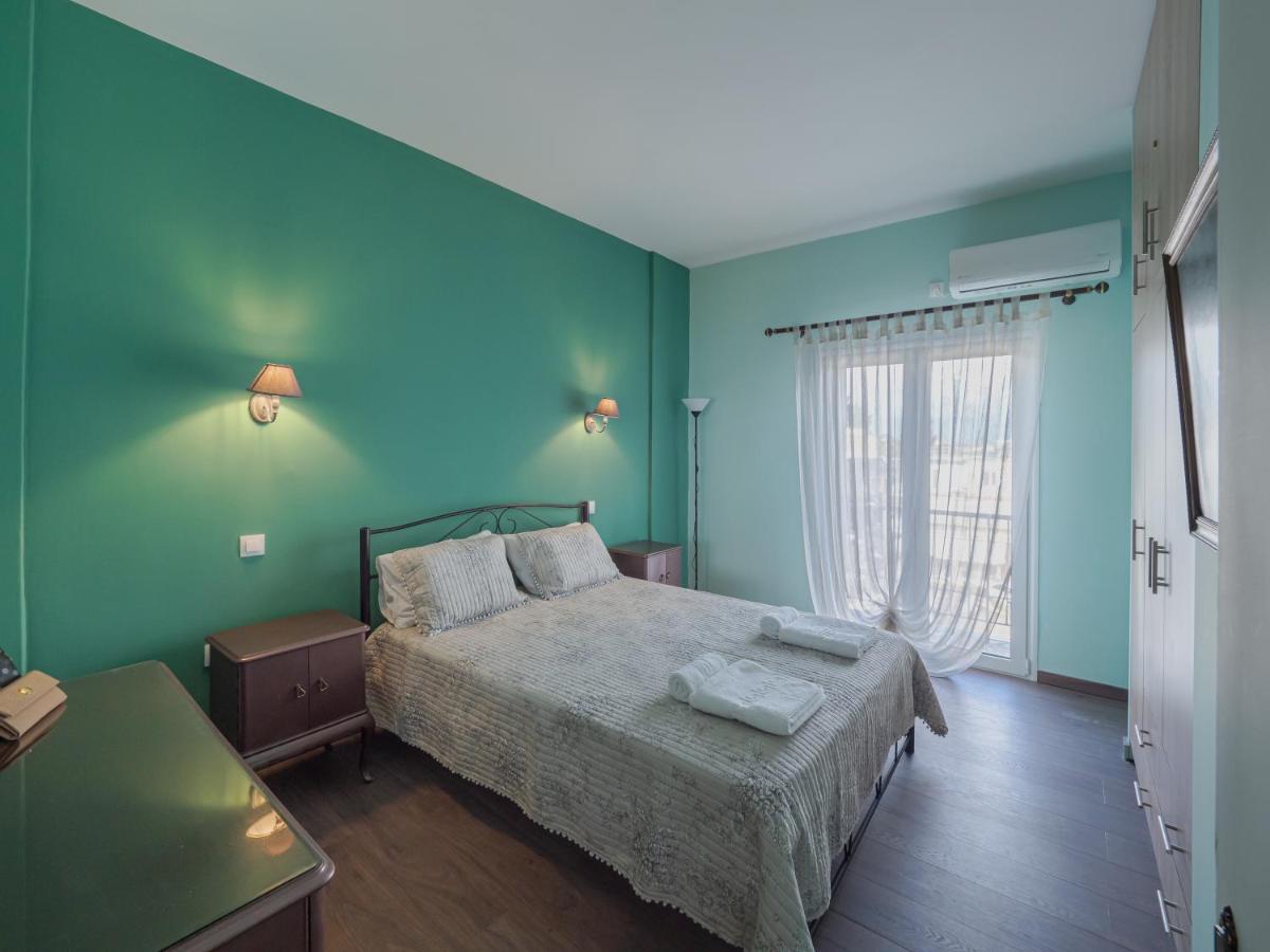 Central & Bright 2Bd Apt In Corfu Town Near Port Exterior photo